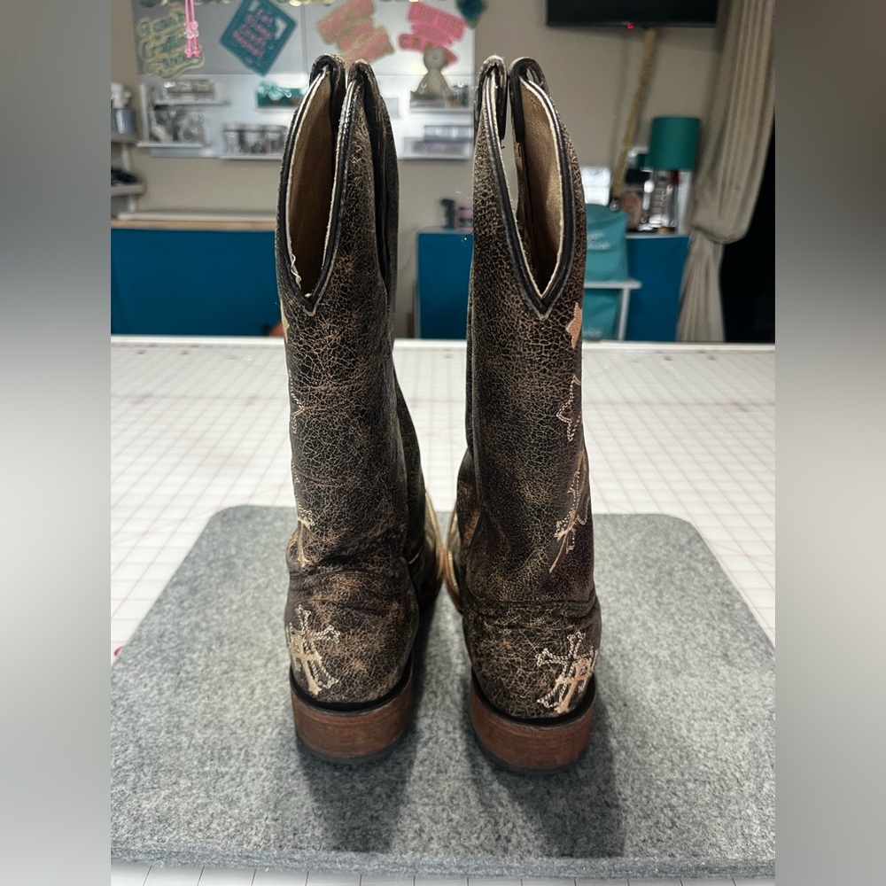 Cowgirl boots - Picture 2 of 8